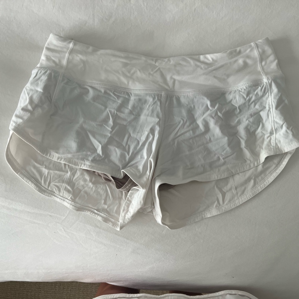 Lululemon speed up shorts 2.5